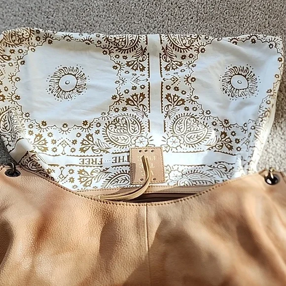 We The Free Sabine Slouchy Bag Washed Toffee Color - Picture 7 of 11